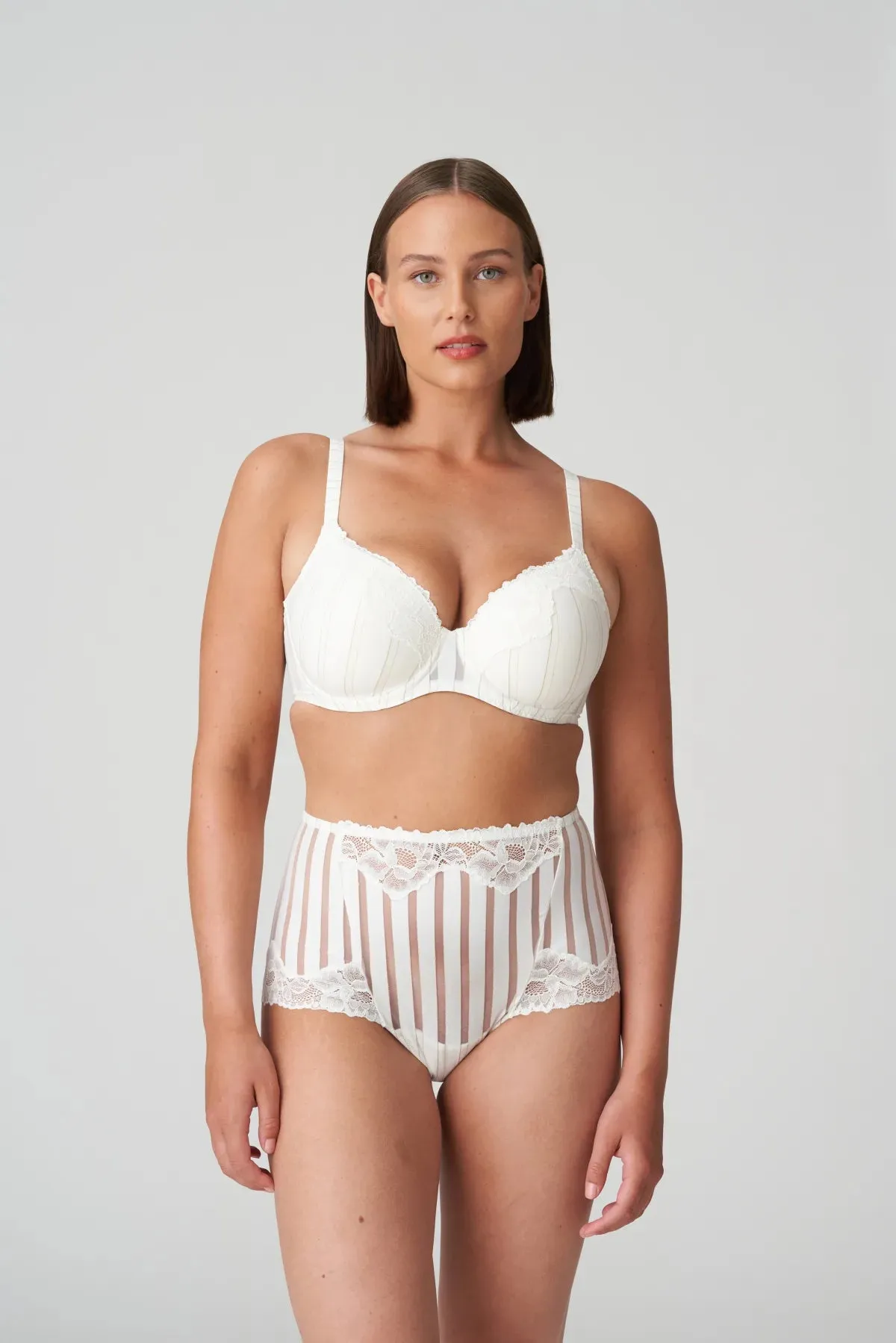 Prima Donna Twist Maldives Hotpants in Natural