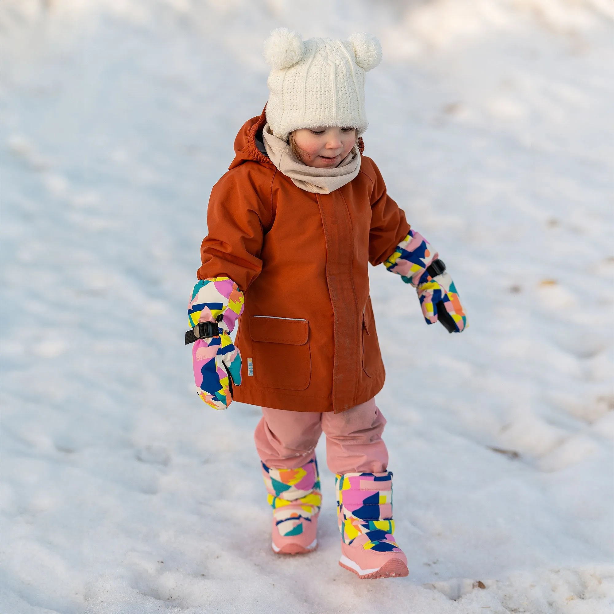 Toasty-Dry Waterproof Snow Mitten: Winter Sun