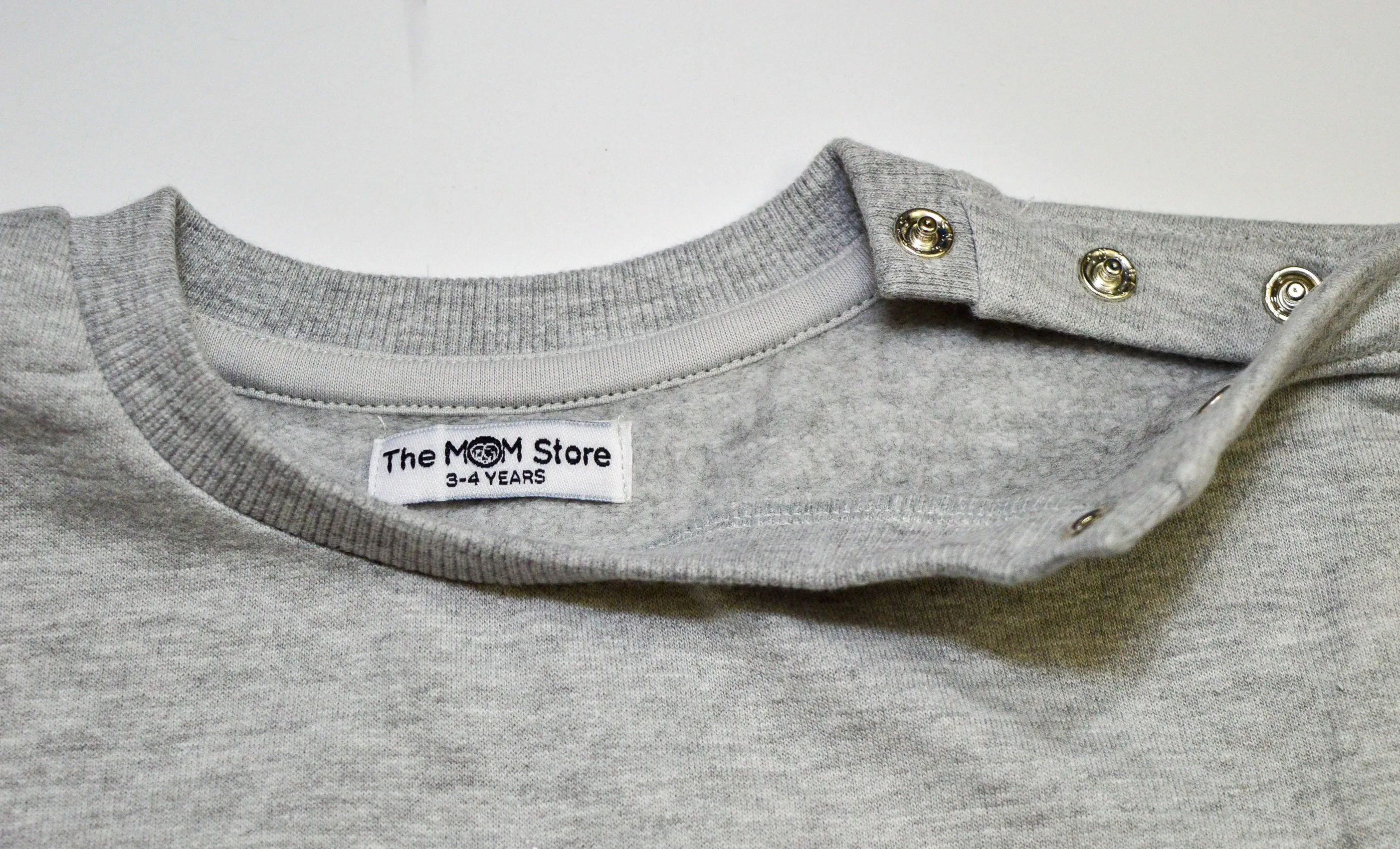 Winter Cupcake Sweatshirt And Gray Trouser Set